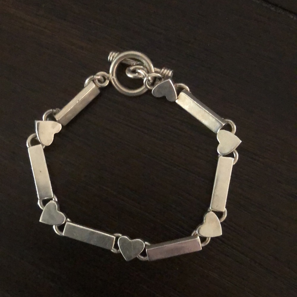 Vintage sterling silver heart and bar toggle bracelet